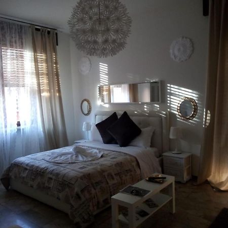 Guest House Piazza Isolo Verona Exteriér fotografie