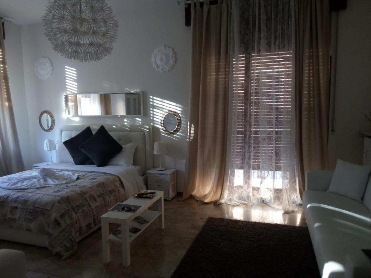 Guest House Piazza Isolo Verona Exteriér fotografie